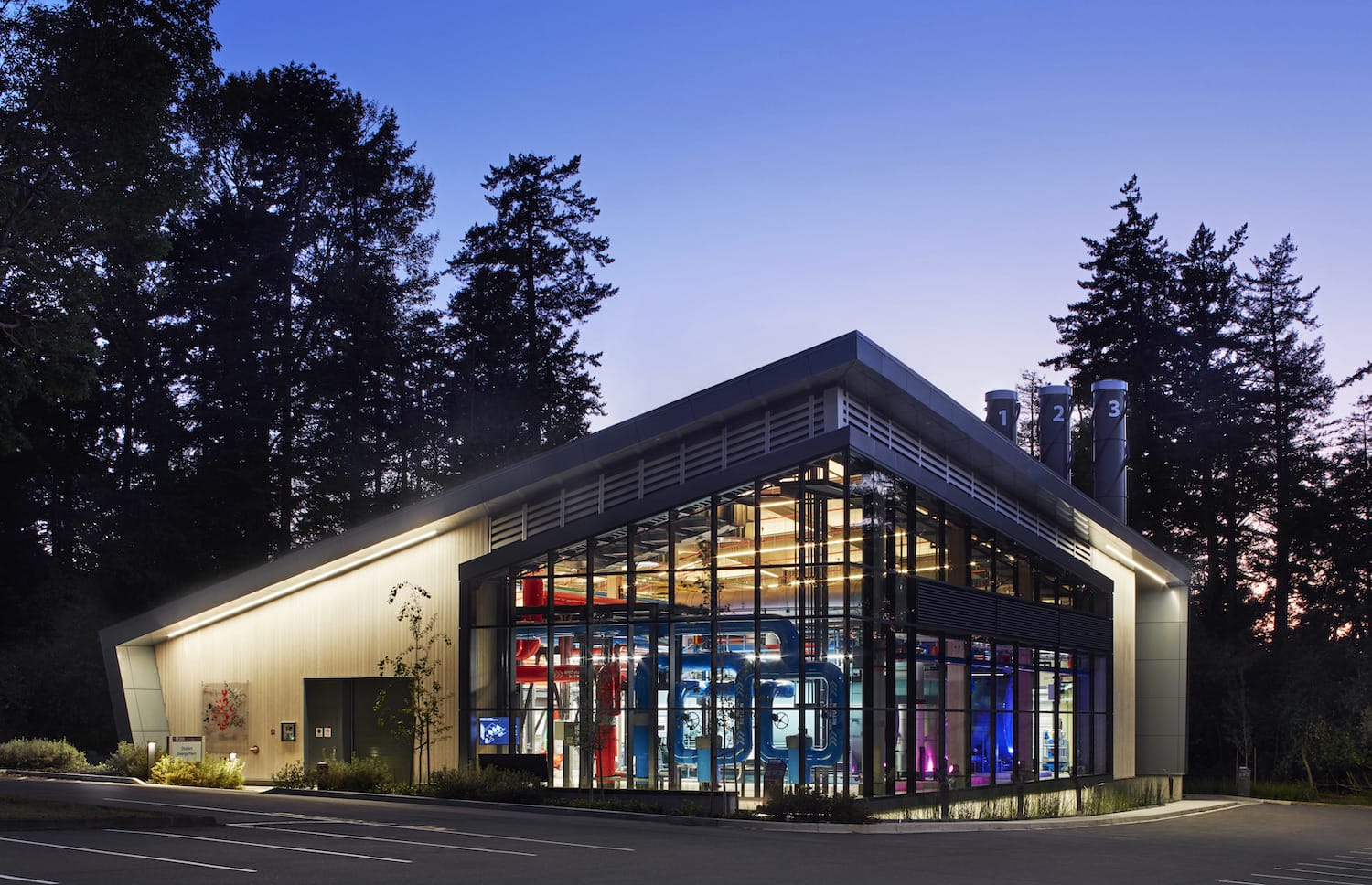 DHS Energy Centre, University of Victoria