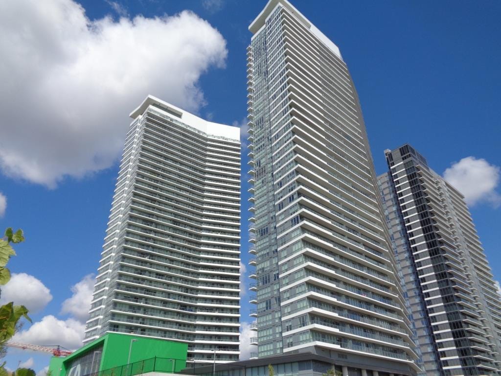 113-117 McMahon Drive, Toronto