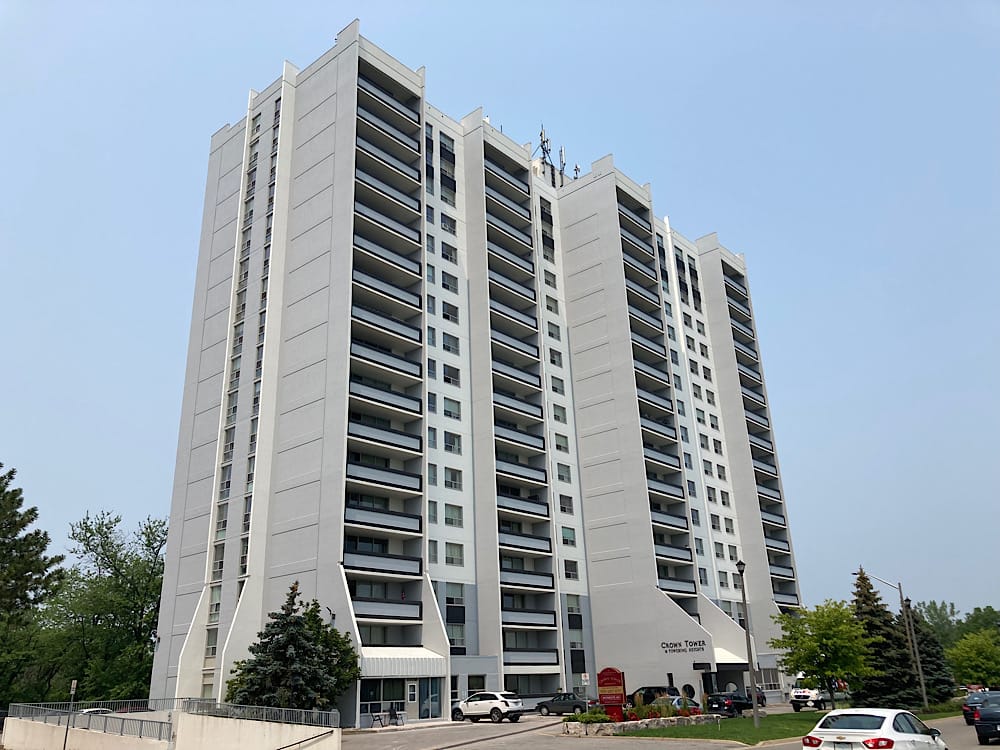 16 Towering Heights, St. Catharines