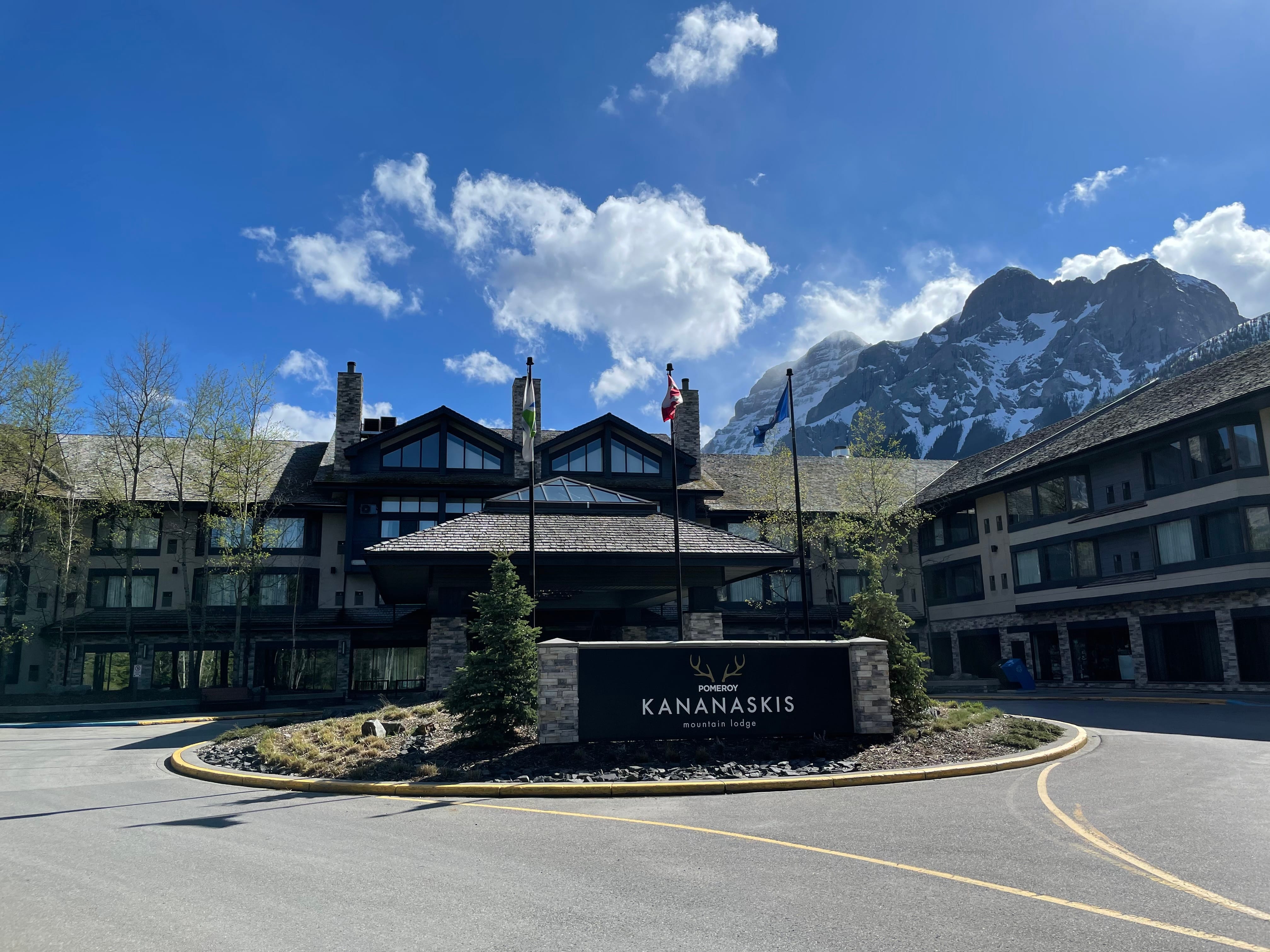 Kananaskis Mountain Lodge